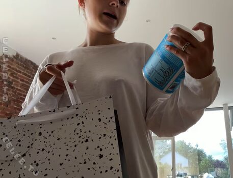 Full leaked Lea breuer page private onlyfans photo