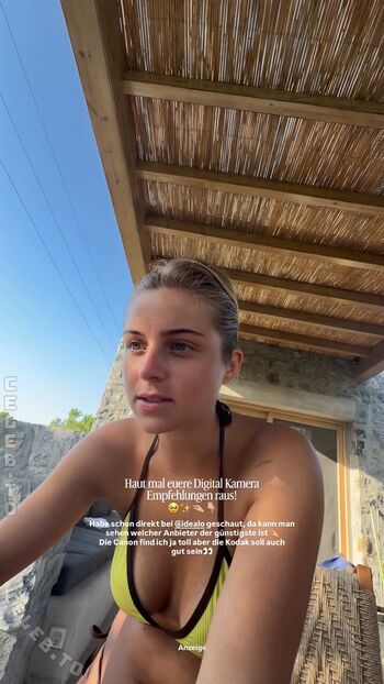 Full leaked Lea breuer page private onlyfans photo
