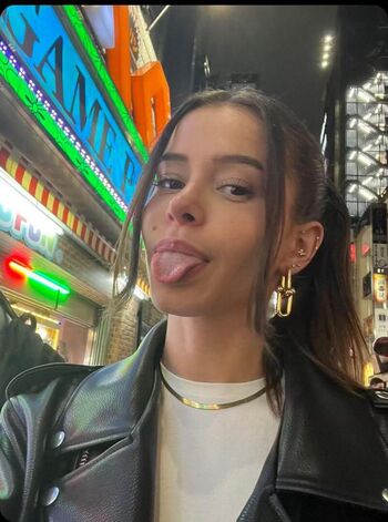 Full leaked Lea elui page private onlyfans photo