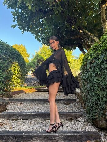 Full leaked Lea elui page private onlyfans photo