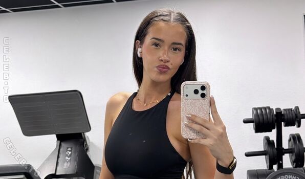 Full leaked Lea elui private onlyfans photo