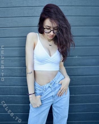 Full leaked Lea klein private onlyfans photo