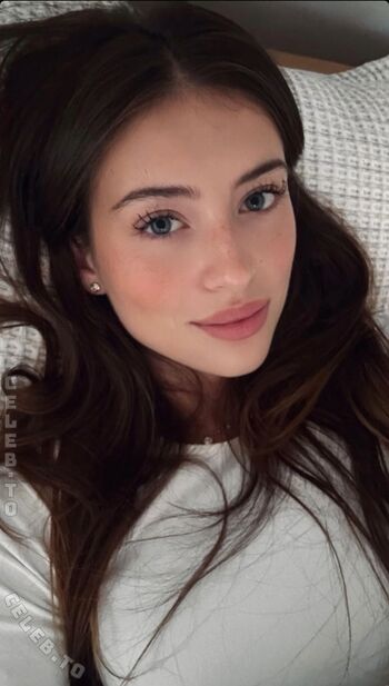 Lea Meniel