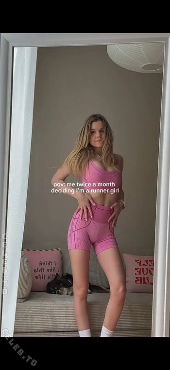 Full leaked Lea peach private onlyfans photo