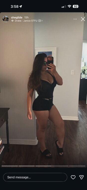 Full leaked Lea rae private onlyfans photo