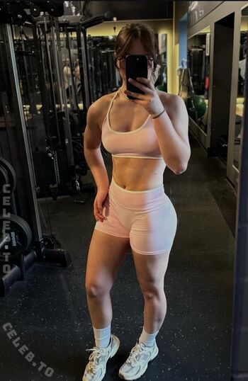 Full leaked Lea viktoria private onlyfans photo