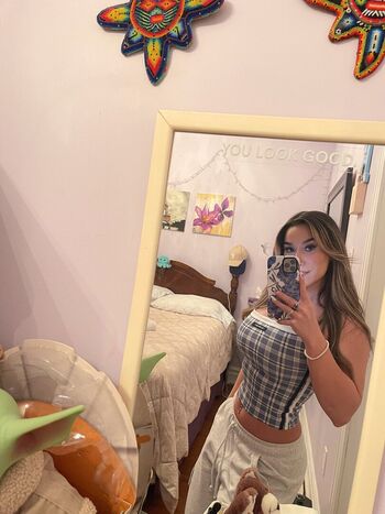 Full leaked Leafsnlifts private onlyfans photo