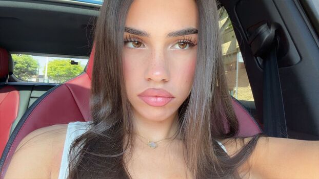 Full leaked Leah halton page private onlyfans photo
