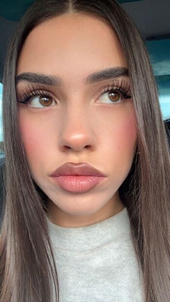 Full leaked Leah halton page private onlyfans photo