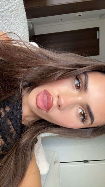 Full leaked Leah halton private onlyfans photo