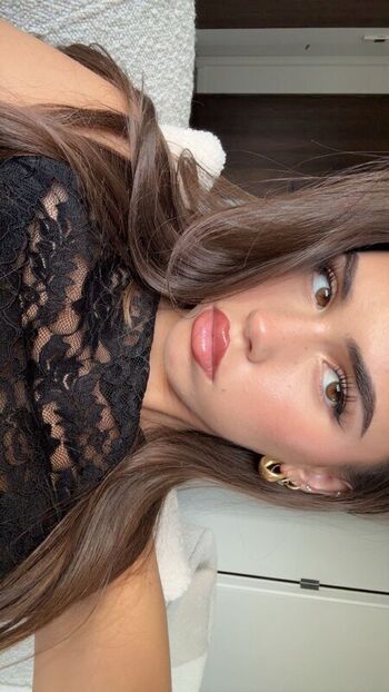 Full leaked Leah halton private onlyfans photo