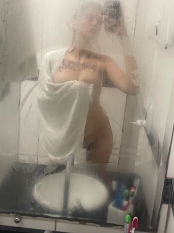 Full leaked Lebara private onlyfans photo