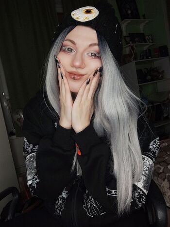 Full leaked Lecter page private onlyfans photo