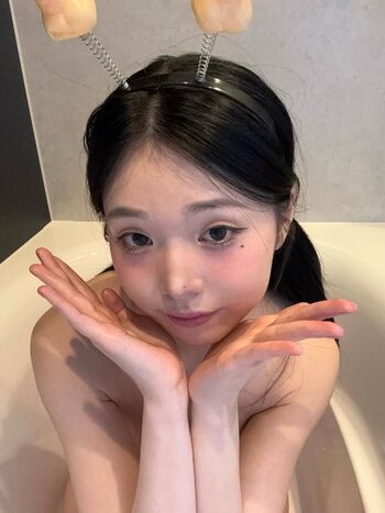 Lee Yeon Woo