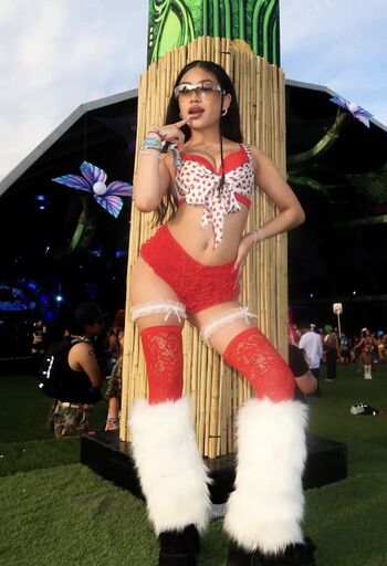 Full leaked Leela tran private onlyfans photo