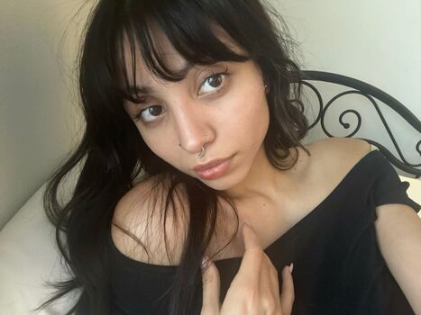 Full leaked Leeverze private onlyfans photo