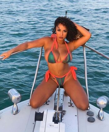 Full leaked Leila grey private onlyfans photo