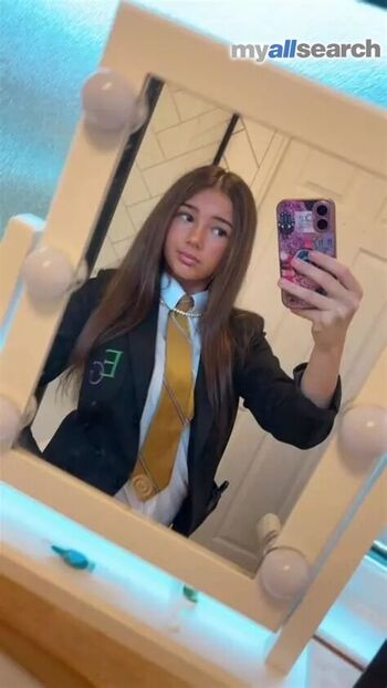 Full leaked Leila jacky private onlyfans photo