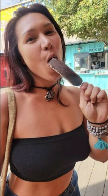 Full leaked Lelac skellie private onlyfans photo