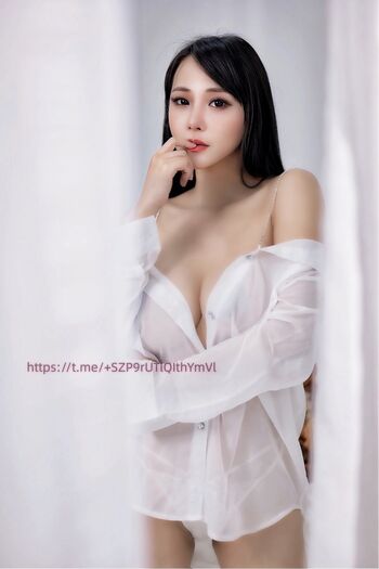 Full leaked Lelewu private onlyfans photo