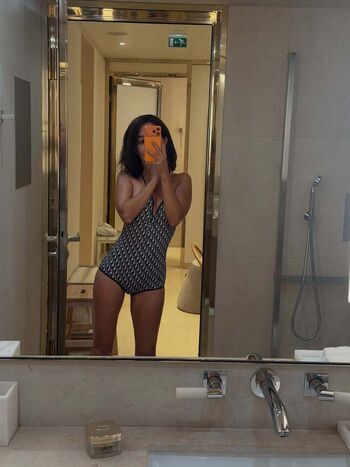 Full leaked Lena mahfouf private onlyfans photo