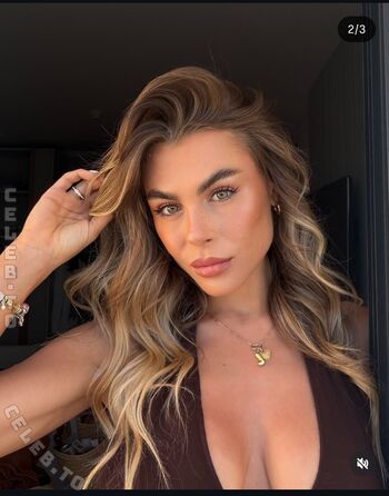 Full leaked Lenaknk private onlyfans photo