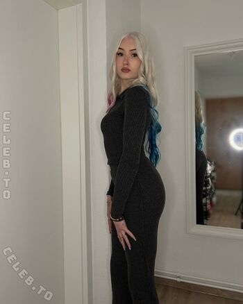 Full leaked Lenavsophie private onlyfans photo