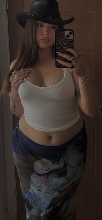 Full leaked Lenn holmes private onlyfans photo