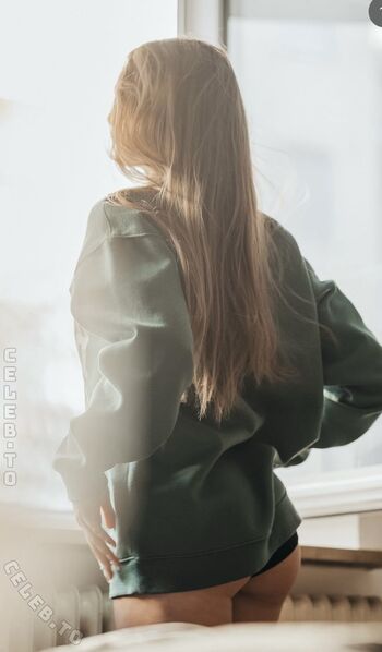 Full leaked Leonie treiber private onlyfans photo