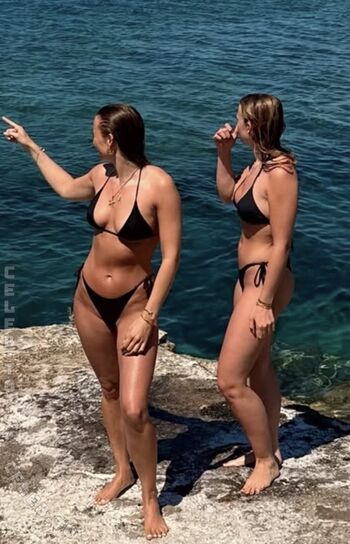 Full leaked Leonyymartinek private onlyfans photo