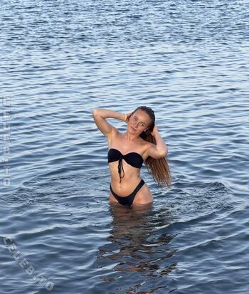 Full leaked Leoobalys private onlyfans photo
