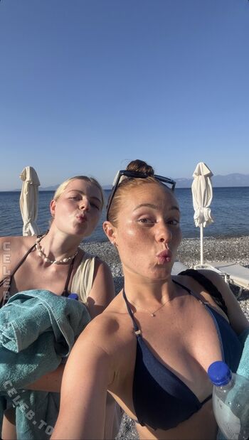 Full leaked Leoobalys private onlyfans photo