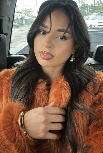 Full leaked Lesizzl private onlyfans photo