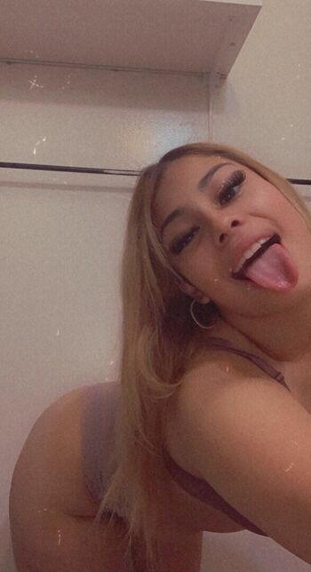 Full leaked Lesly hernandez private onlyfans photo