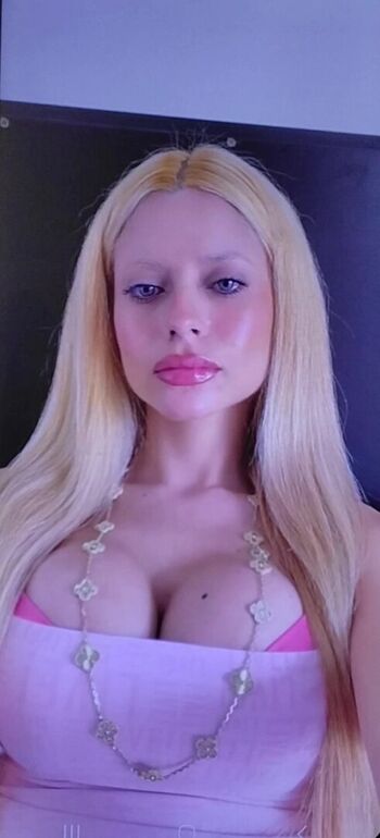 Leticia Castilho