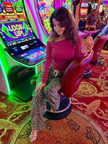 Letty/borntopiss/nicetogirls