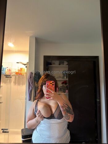 Full leaked Lewnair private onlyfans photo