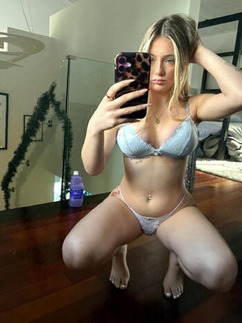 Full leaked Lexa rose  page private onlyfans photo