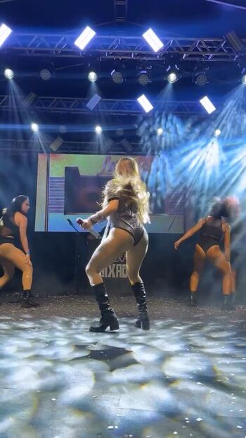 Full leaked Rollipop/ private onlyfans photo