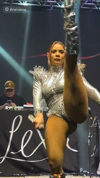 Full leaked Kittyxkum / private onlyfans photo