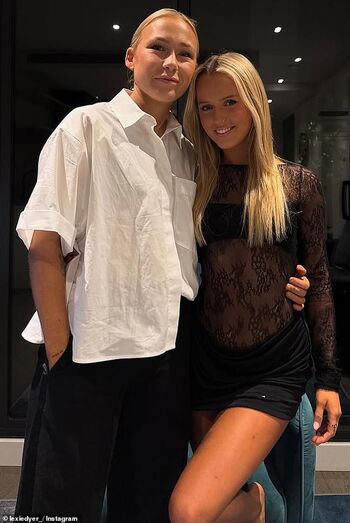 Full leaked Lexie dyer private onlyfans photo