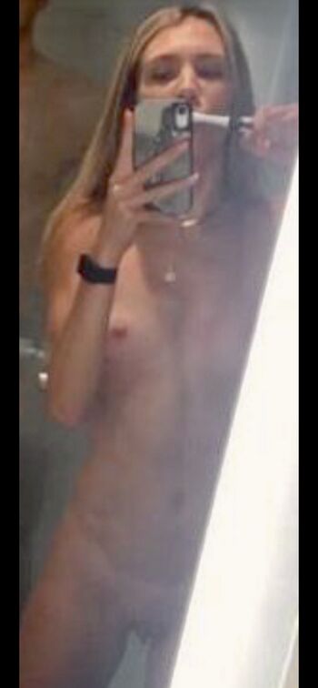 Full leaked Lexie hull private onlyfans photo