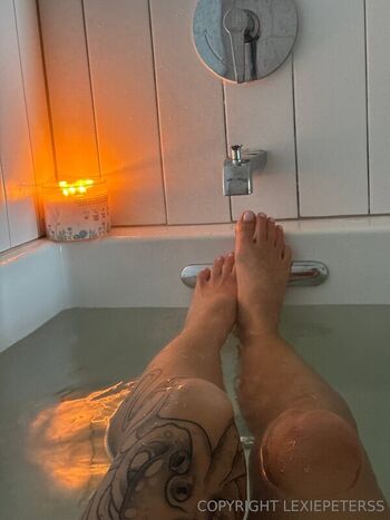 Full leaked Lexiepeterss private onlyfans photo