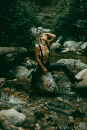 Full leaked Lexiepeterss private onlyfans photo