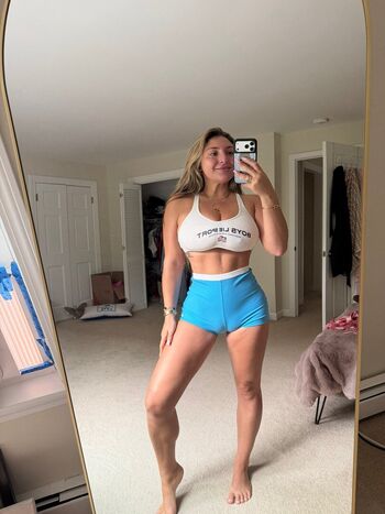 Full leaked Lexis deanna private onlyfans photo