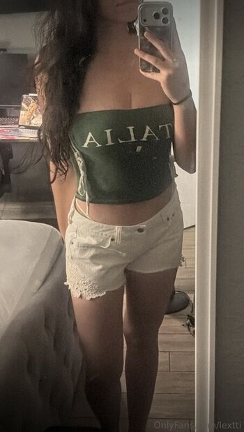 Full leaked Lextti private onlyfans photo