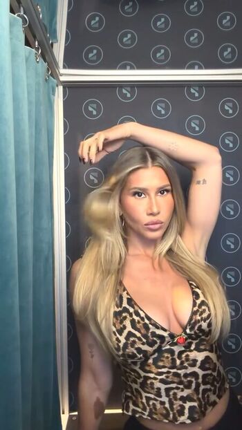 Full leaked Lexy nair private onlyfans photo