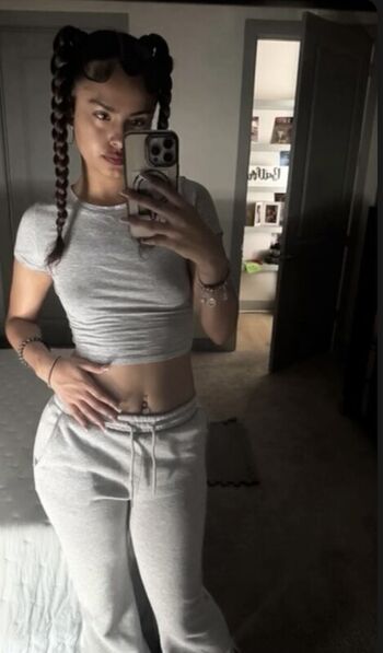Full leaked Leya private onlyfans photo
