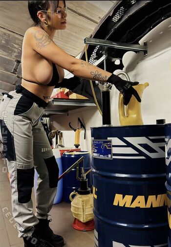 Full leaked Leyalocaa private onlyfans photo