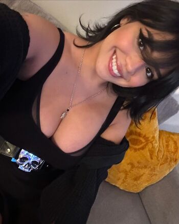 Full leaked Lg livillon private onlyfans photo
